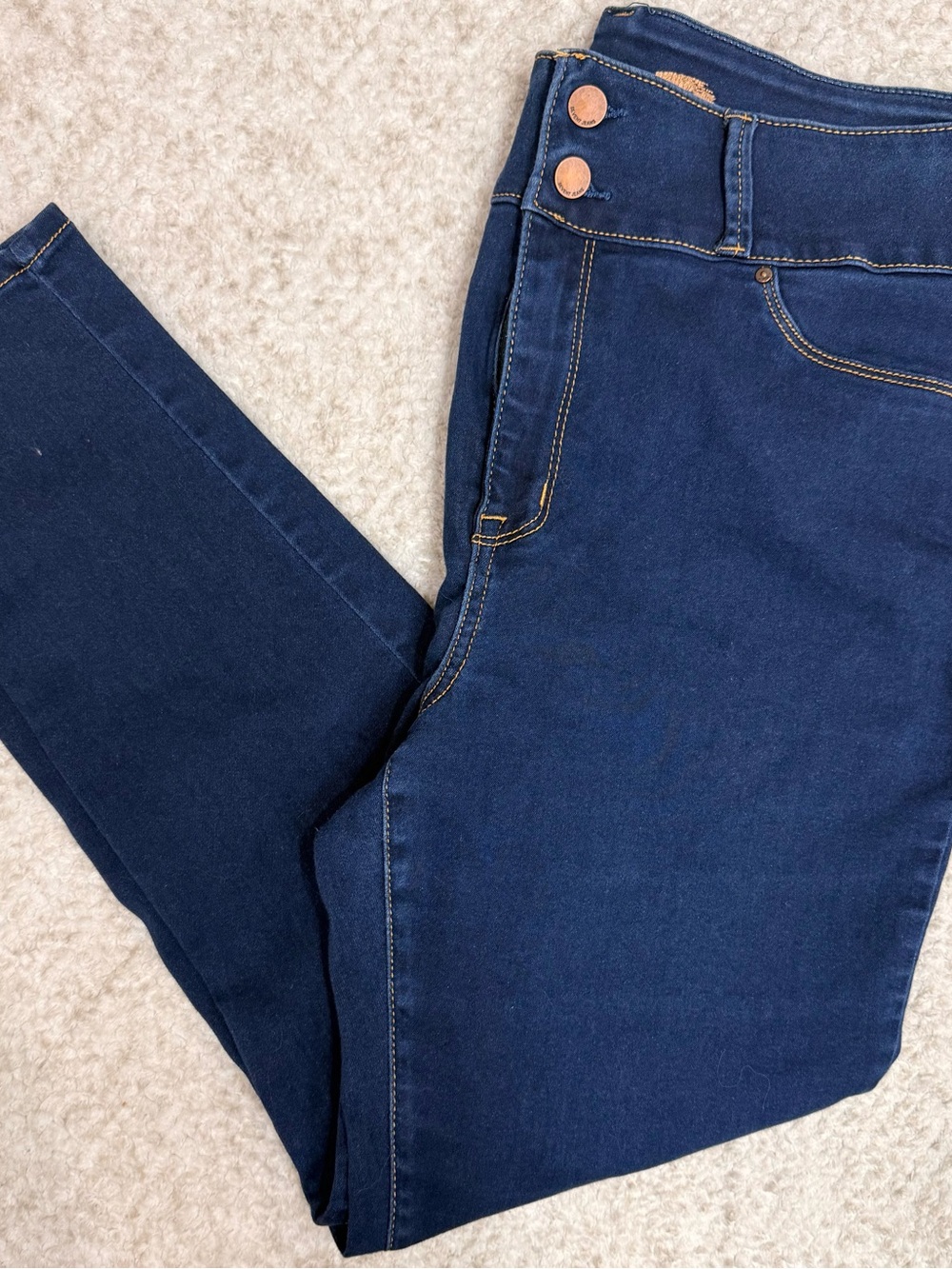 Women’s High-Rise Dark Blue Stretch Jeans - Picture 4 of 4